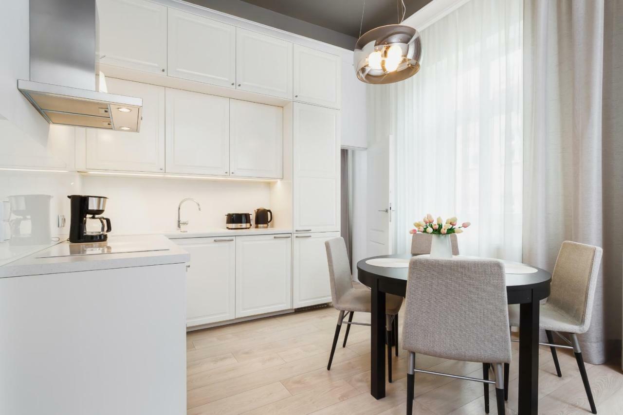 Apartment Krakow Arianska By Renters Prestige Ngoại thất bức ảnh