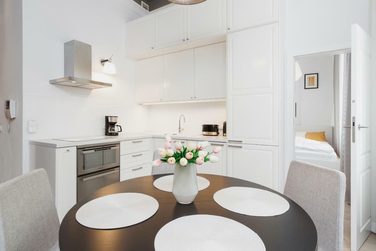 Apartment Krakow Arianska By Renters Prestige Ngoại thất bức ảnh