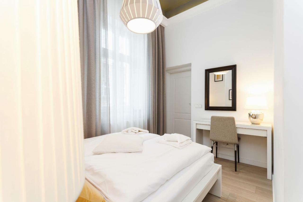 Apartment Krakow Arianska By Renters Prestige Ngoại thất bức ảnh